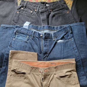 3 item bundle of Men's Levis 36W + 38W x 32L & Khaki Vintage 38x30